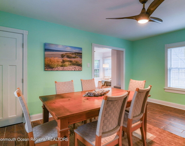 819 Dunlewy Street - Photo Thumbnail 13