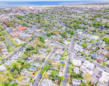 819 Dunlewy Street - Photo Thumbnail 39