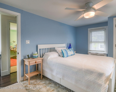 819 Dunlewy Street - Photo Thumbnail 24