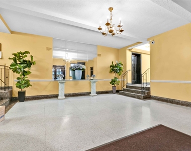 83-75 118th Street - Photo Thumbnail 2