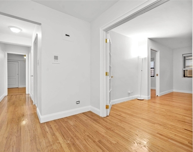 83-75 118th Street - Photo Thumbnail 3