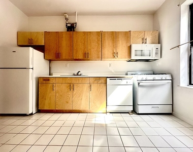 600 W 164th St - Photo Thumbnail 1