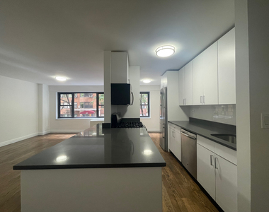 East 56th Street - Photo Thumbnail 1