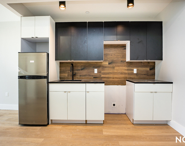 1244 New York Avenue - Photo Thumbnail 5