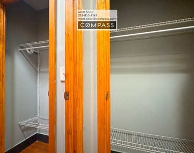 124 Macdougal Street - Photo Thumbnail 3