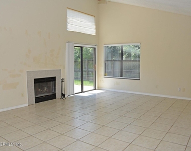 164 Vista Grande Drive - Photo Thumbnail 27