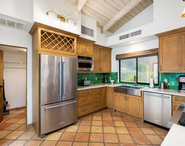 46596 Arapahoe Drive - Photo Thumbnail 16