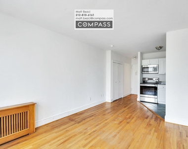 655 2nd Avenue - Photo Thumbnail 2