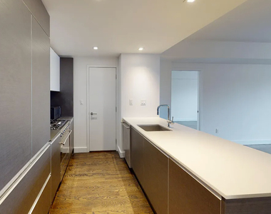West 92 St.  - Photo Thumbnail 5