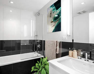 West 92 St.  - Photo Thumbnail 9