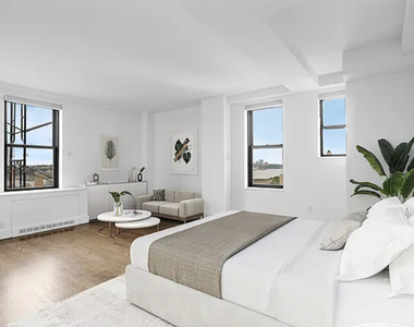 West 92 St.  - Photo Thumbnail 6