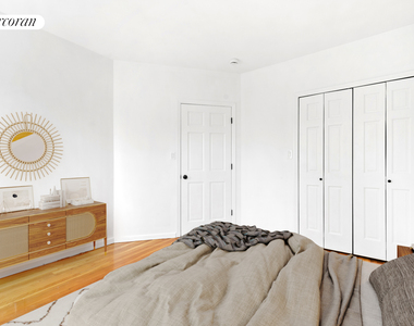 356 Leonard Street - Photo Thumbnail 3