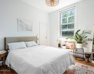 30 Saint Felix St - Photo Thumbnail 3