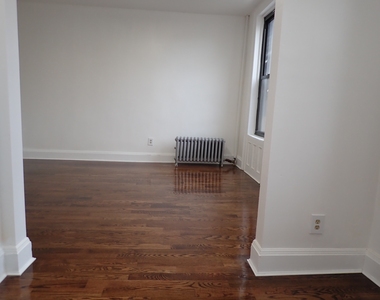 1559 Eastern Parkway - Photo Thumbnail 2