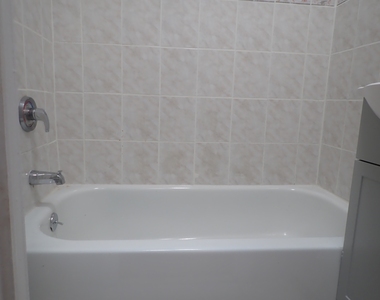 1559 Eastern Parkway - Photo Thumbnail 11