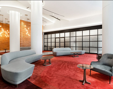 West 57th Street - Photo Thumbnail 15