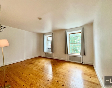 409 East 118 Street - Photo Thumbnail 2