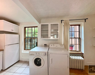 409 East 118 Street - Photo Thumbnail 5