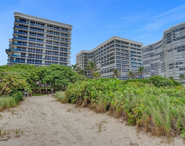 9559 Collins Ave - Photo Thumbnail 35