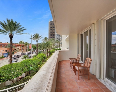 9559 Collins Ave - Photo Thumbnail 28