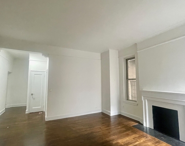 106 E 81st St. at Park Avenue - Photo Thumbnail 2