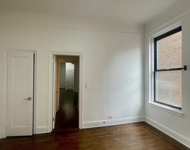106 E 81st St. at Park Avenue - Photo Thumbnail 5