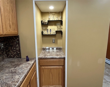 110 Hayes Avenue - Photo Thumbnail 7