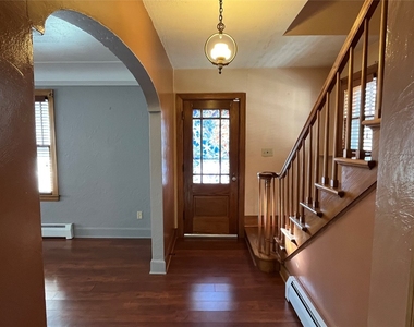 110 Hayes Avenue - Photo Thumbnail 12