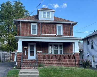 110 Hayes Avenue - Photo Thumbnail 1