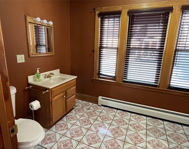 110 Hayes Avenue - Photo Thumbnail 8