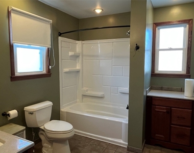 110 Hayes Avenue - Photo Thumbnail 24