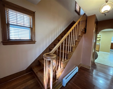 110 Hayes Avenue - Photo Thumbnail 13