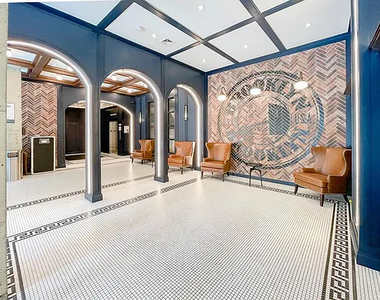 187 Kent Avenue - Photo Thumbnail 17