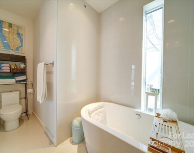 329 Viburnum Way Court - Photo Thumbnail 24