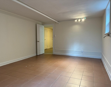 34-32 28th Street - Photo Thumbnail 9
