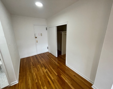 102-40 67th Road - Photo Thumbnail 15