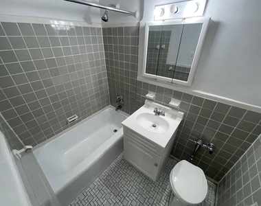 102-40 67th Road - Photo Thumbnail 18