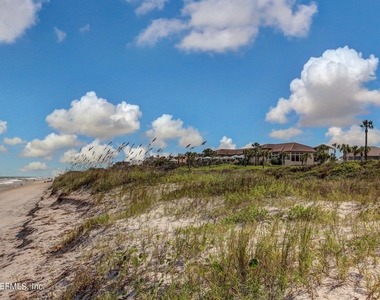 10025 Sawgrass Drive E - Photo Thumbnail 84