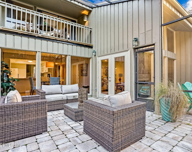 10025 Sawgrass Drive E - Photo Thumbnail 57
