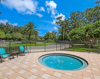 10025 Sawgrass Drive E - Photo Thumbnail 98