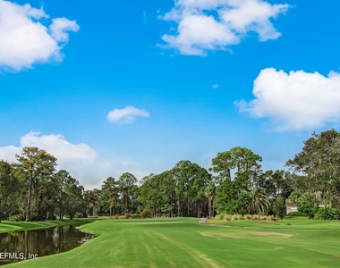 10025 Sawgrass Drive E - Photo Thumbnail 94