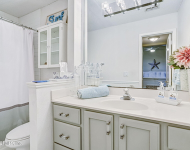 10025 Sawgrass Drive E - Photo Thumbnail 49