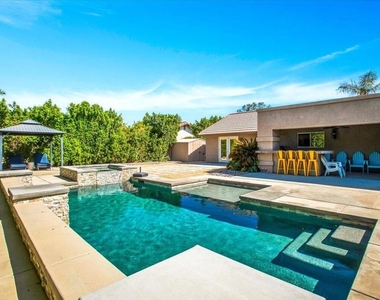 78940 Runaway Bay Drive - Photo Thumbnail 1