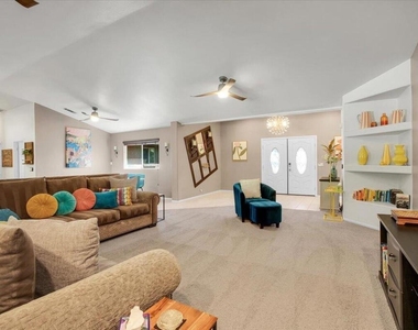78940 Runaway Bay Drive - Photo Thumbnail 7
