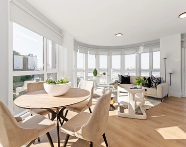 5 Stuyvesant Place - Photo Thumbnail 1