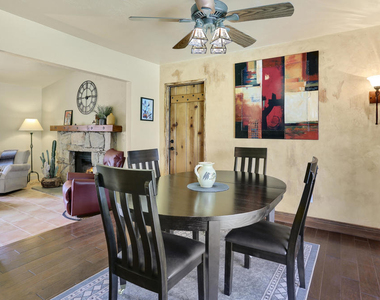 1020 N Cerritos Drive - Photo Thumbnail 15
