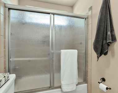 1020 N Cerritos Drive - Photo Thumbnail 30