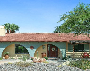 1020 N Cerritos Drive - Photo Thumbnail 6
