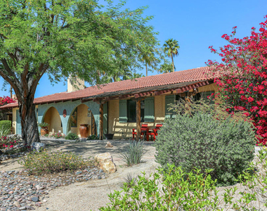 1020 N Cerritos Drive - Photo Thumbnail 3