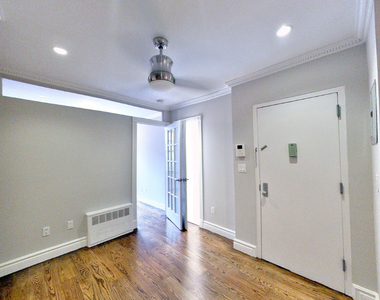 521 East 5th Street - Photo Thumbnail 4